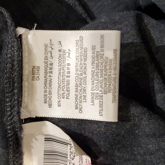 BCBGMAXAZRIA Long Sleeve Top Size XS - Picture 5 of 6